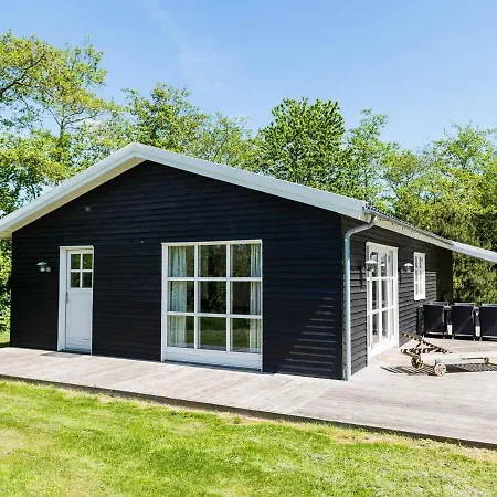 Holiday Lii Oksbøl